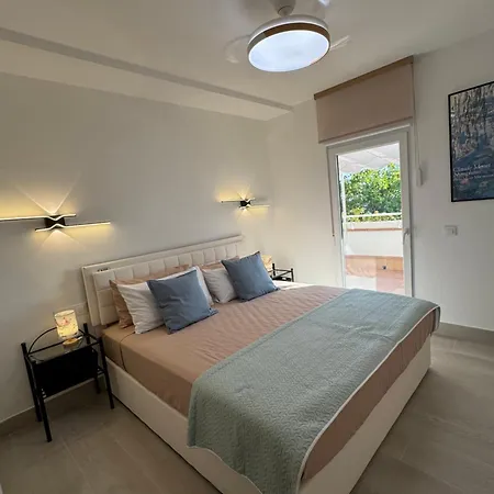 Nanda House Tatil Evi